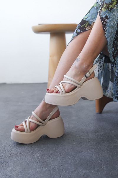 GOFFSHOES Women's Jacquard Wedge Heeled Sandals - Skin Leather