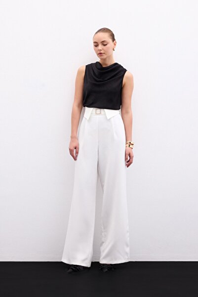 Sateen Штани з широкими штанинами та деталями на поясі - Екрю