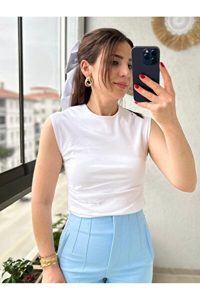 TUNAM BUTİK بلوزة بأكمام صفرية من YANI