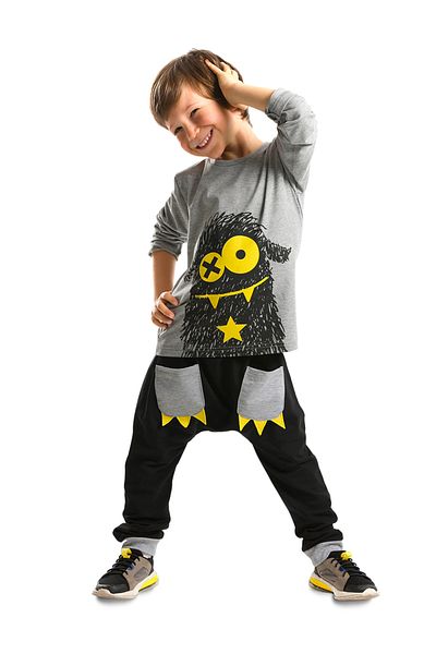Denokids طقم تي شيرت وبنطلون للأولاد XO Ponçik - تفاصيل الجيب