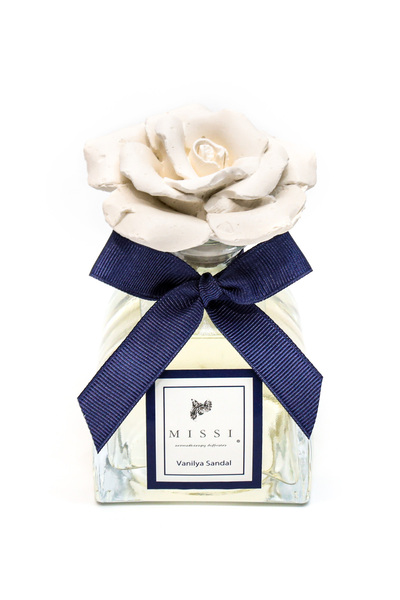 Missi 130 ml Lotus Şişe Vanilya Sandal Oda Kokusu