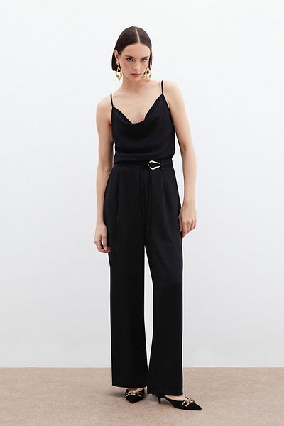 Sateen Pantaloni casual cu centură - negri