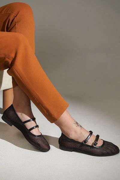lovitto Women's Tape Buckle Detailed Leather Mesh Black Ballerinas