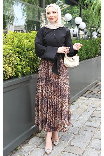 Miyalon Leather Look Pleated Leopard Turtle Skirt with Elastic Waist