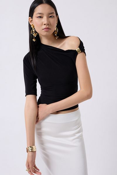 Black Fashion Accessory Detail Cutout Black Blouse