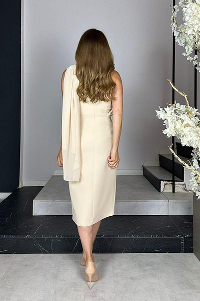 gesmoda G1432 Brooch and Chiffon Detailed Design Dress Cream