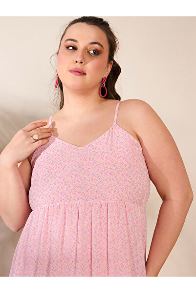 Sassafras By Styli Plus Size Ditsy Floral Print Strappy Maxi Dress