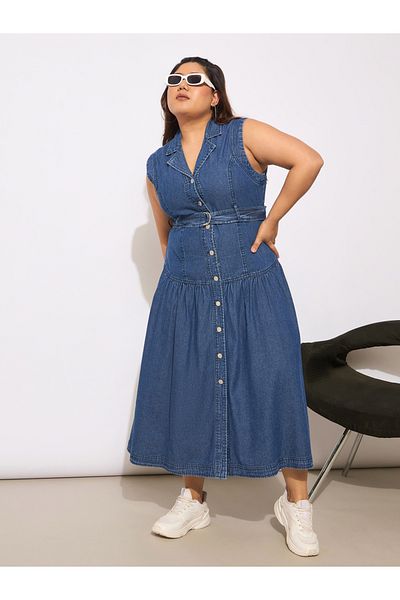 Sassafras By Styli Plus Size Buttoned Sleeveless Flared Midi Dress