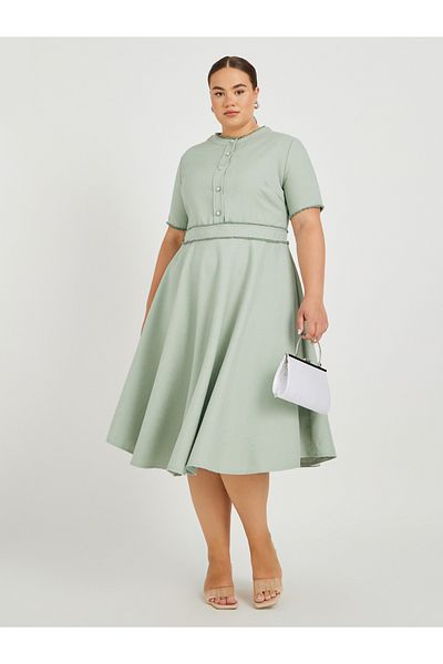 Styli Plus Size Short Sleeves A-Line Midi Dress
