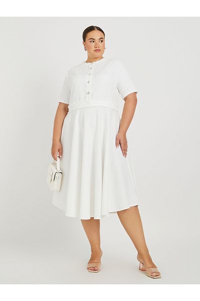 Styli Plus Size Solid Buttoned Short Sleeve A-Line Midi Dress