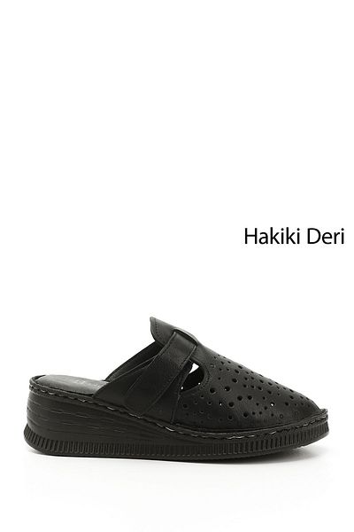 GÖNDERİ(R) Femei/Fete Papuci negri din piele naturală cu toc pană