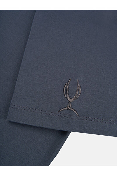 GSStore X Reflect Studio Retro Forma T-shirt E251264