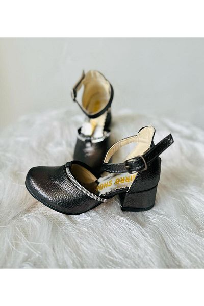 Gala Stone Detailed Children's Heels.