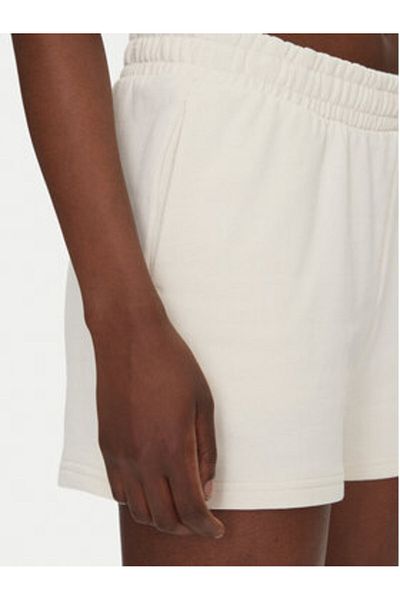 Puma Pantaloni scurți sport pentru femei 685020 Ecru
