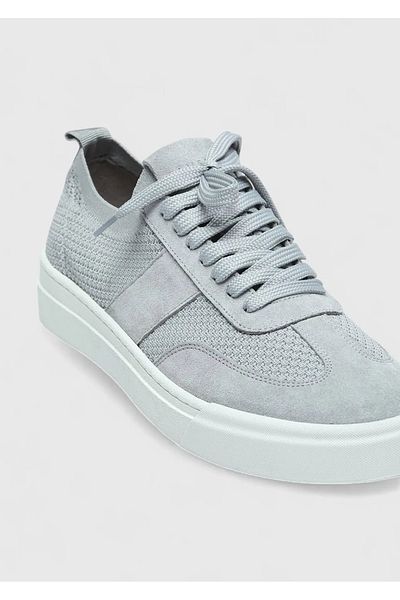 Ramsey Light Gray Sneakers