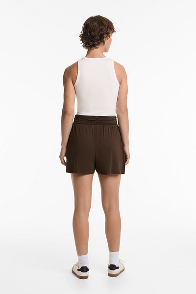 Oysho Extra wide floaty V-cut waist shorts with modal