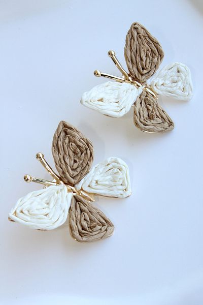 Leo'Stone New Season Straw Butterfly Design Summer Lightweight Women's Earrings