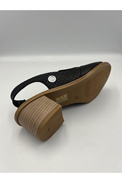 Mammamia Women's Casual Leather Sandals