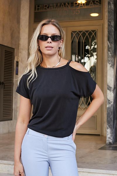 Jument Bluză de damă din bumbac pieptănat modal, cu decolteu larg, cu umăr, cu accesorii, fără umăr-negru