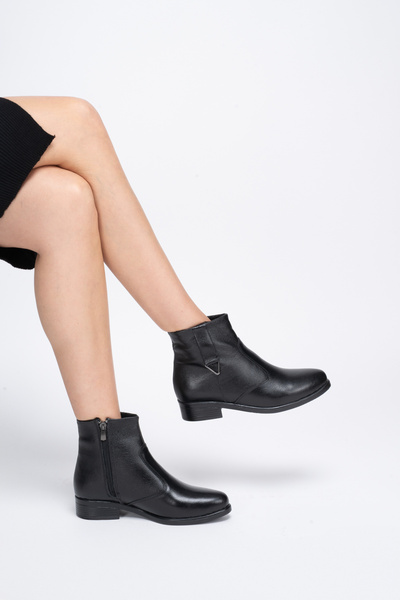 Clara Jones Hakiki Deri Kadın Günlük Bot