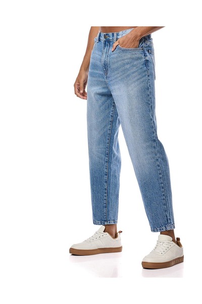 R&B Washed Tapered Fit Jeans with Button Closure