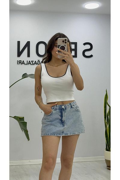 SEZON MAGAZALARI Contrast Stripe V-Neck Tank Top
