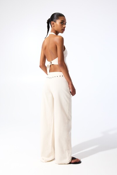 Pull & Bear Zımbalı bağcıklı pantolon