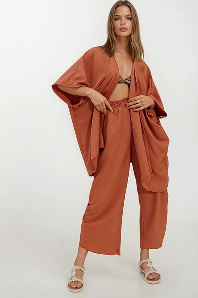 VAGGON Women's Cinnamon Leg Slit Self-Textured Trousers and Jacket Double Suit Vgn-752-001