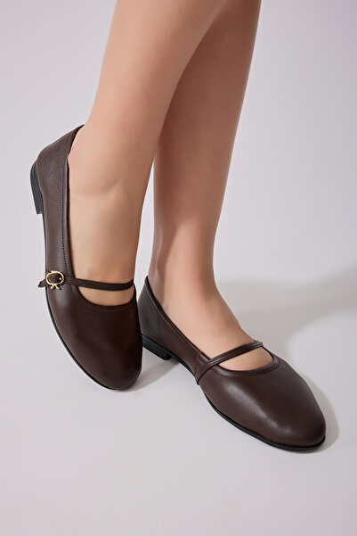 Eric Nurnberg حذاء باليرينا من الجلد الطبيعي من إيفا