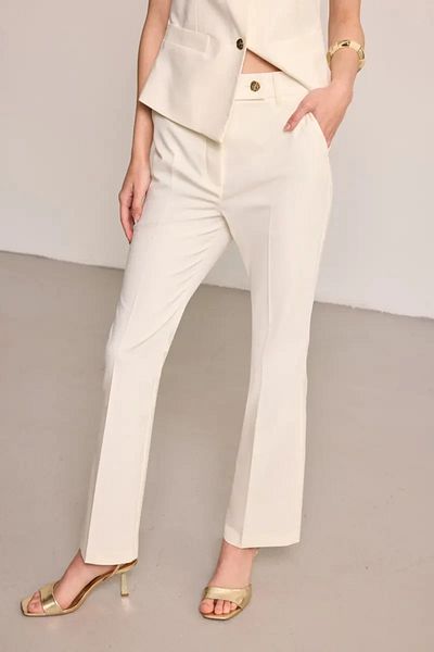 Gusto Pipe Leg Linen Blend Trousers - Ecru