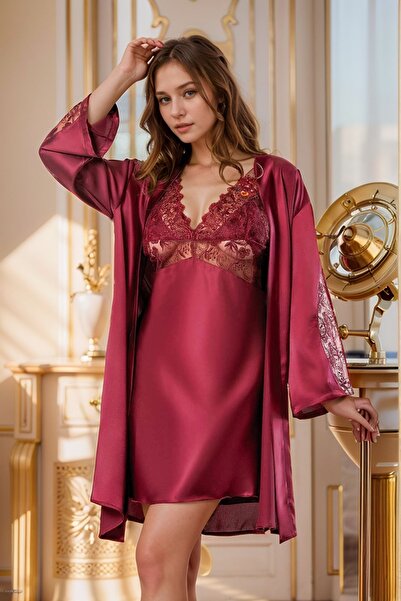 Loule Kadın Ev Giyim Bordo Dantel Detaylı Saten Gecelik & Sabahlık İkili Takım LL.F01.AA.L019