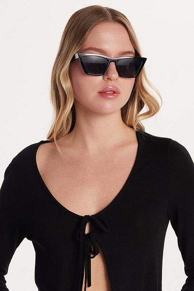 Tudors Women's Regular Fit Long Sleeve U Neck Tie Detail Viscose Black Cardigan