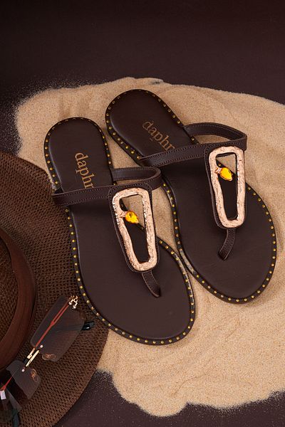 DaphneSandals Genuine Leather Brown Women's Slippers - 5413