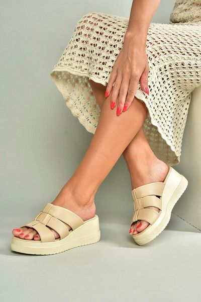 Fox Shoes U555330903 Beige Genuine Leather Thick Soled Women's Slippers