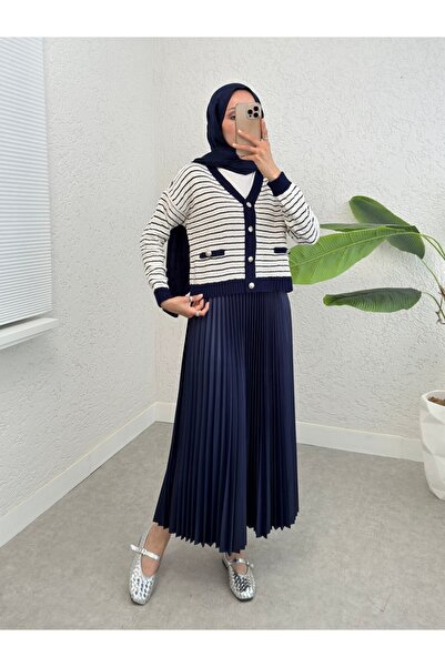 Modamorfo Тонко смугастий трикотажний кардиган - на ґудзиках і з кишенями - лаци