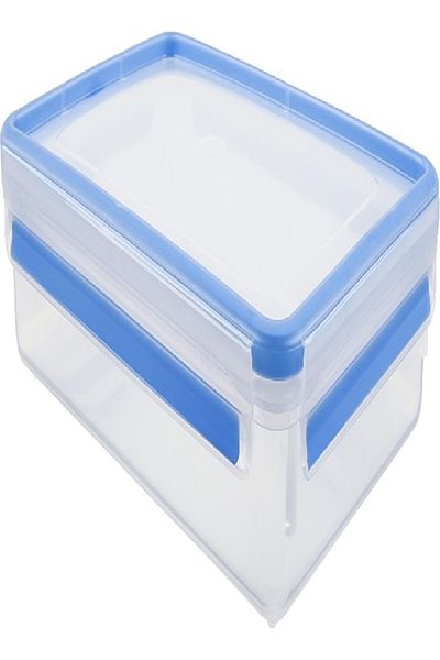 emsa Clip & Close Rectangular Food Storage Container 2.6L – Transparent/Blue, Airtight