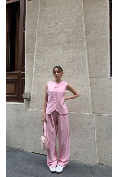 Zey Studio Women's Pink Crew Neck Asymmetric Cut Premium Vest