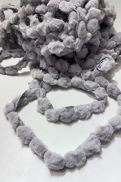 Limelia Gray Plush Ribbon Pompom, Rabbit Tail Pompom, Plush Pompom 1 Mt