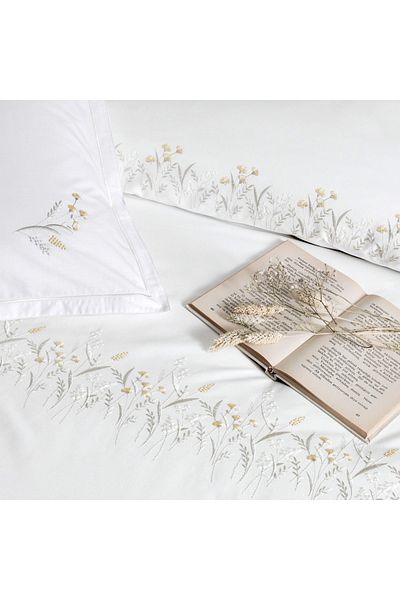 Linens Premium White Chiffon Brode King Size Nevrem Set