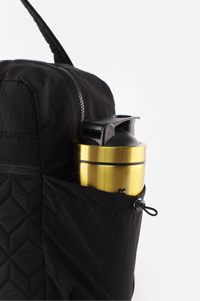 ICONE BAG Sports Bag with Multiple Pockets, Water Bottle & Bottle Compartment, Quilted Detail, Can Be Attached to a Suitcase