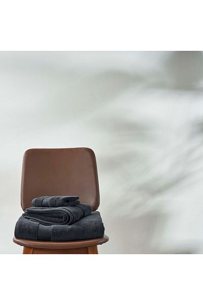 Linens Black Premium Cotton Bath Towel - 85X150 cm