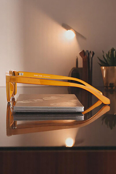 Daniel Klein 100% Polarized Uv400 Protection Camel Color Original Oval Unisex Sunglasses Dkg6252C4