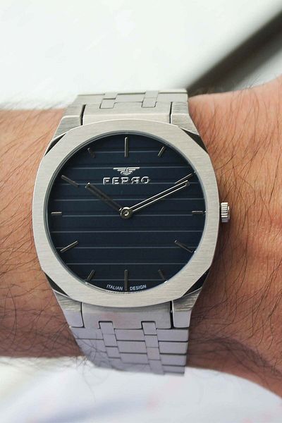 FERRO F43004A5 Men's Wrist Watch with Steel Cord