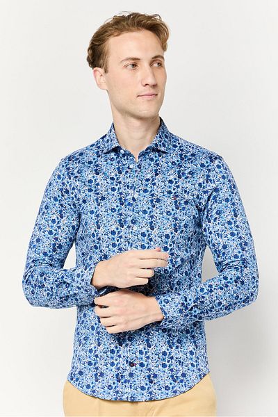 Tommy Hilfiger Men Slim Fit Long Sleeves Allover Print Dress Shirt, Multicolor
