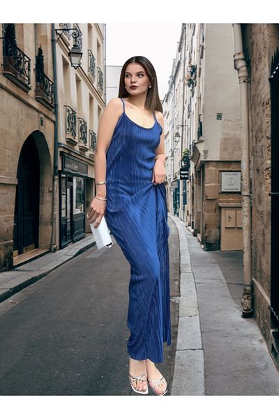 BEES JEANS Women's Thin Strap, V-Neck, Slit Detail, Long Pleated Dress