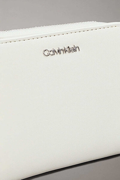 Calvin Klein Women Chalk Must Medium Zip Around Wallet