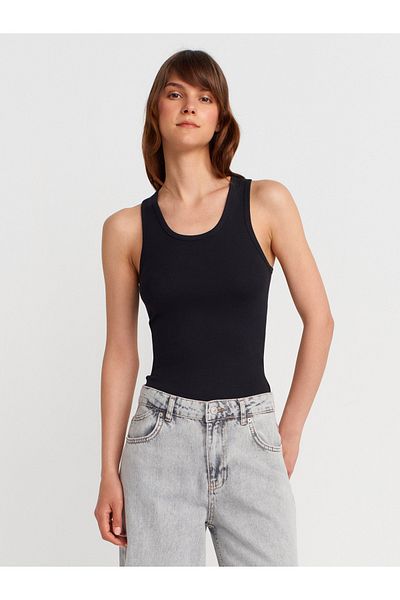 Dilvin 31805 Thick Strap Top-Black