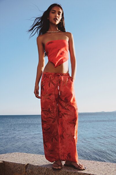 Pull & Bear Rustik çiçekli pantolon