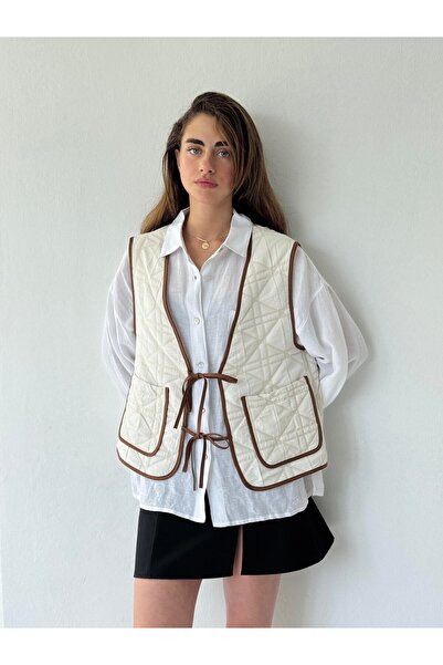 Retrobird Design Front Lace up Quilted Vest Women Beige