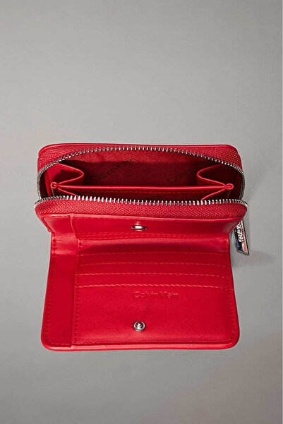 Calvin Klein Women Lava Falls Must Medium Zip Around Wallet